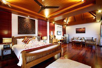 Byg Grand Beach Front & Sea View @ Panwa Beach Exterior foto